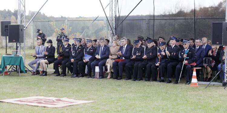 23.10.2022 Niestachów. Uroczystości w 80 - lecie OSP/ Fot. Jarosław Kubalski - Radio Kielce
