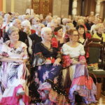 Seniorzy prezentują swoje talenty i zachęcają do wychodzenia z domu - Radio Kielce