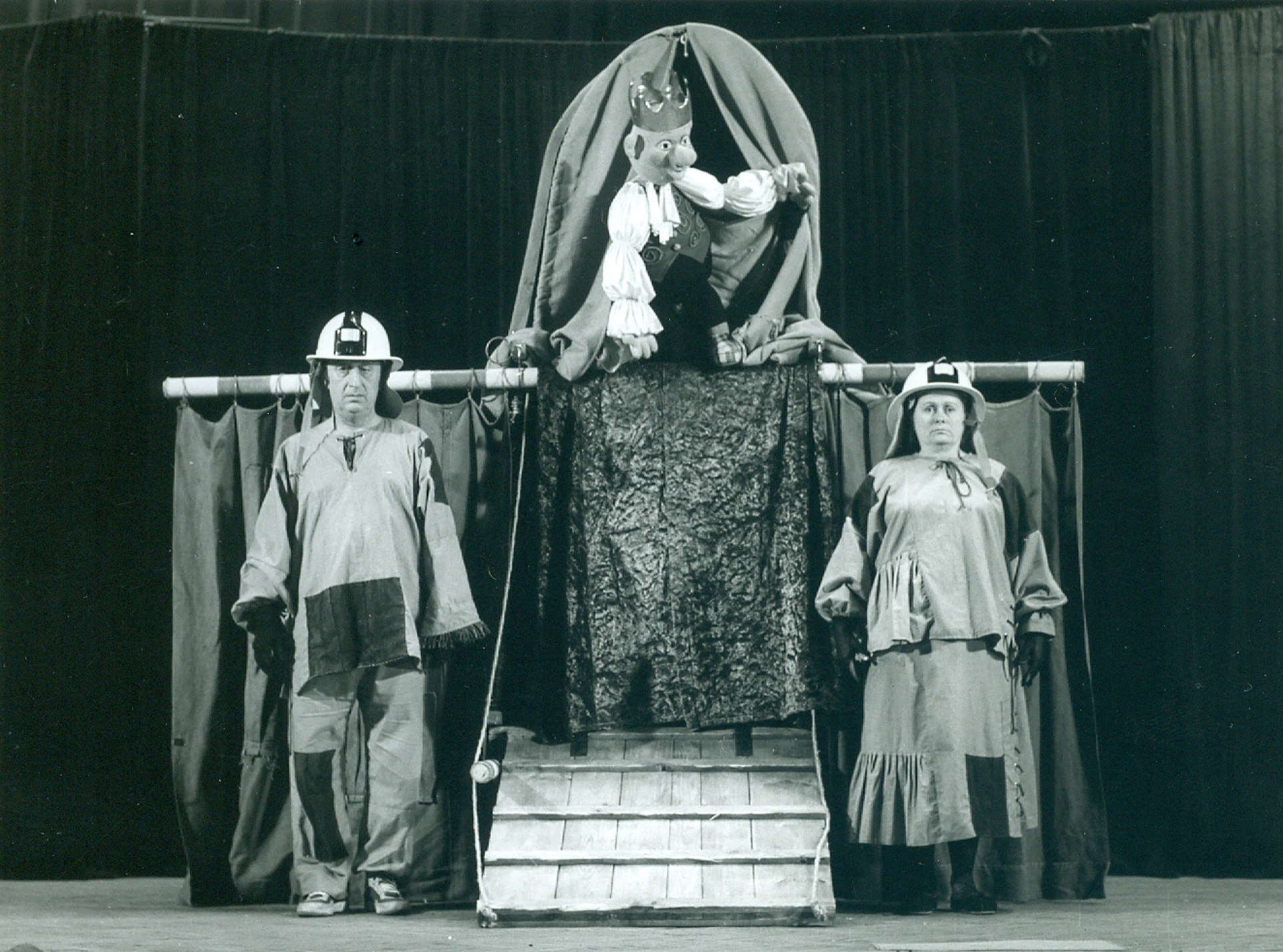 1988 r. Spektakl „Królewna Kukułeczka” / Fot. Jerzy Kamoda; źródło: Teatr Lalki i Aktora „Kubuś” w Kielcach im. Stefana Karskiego