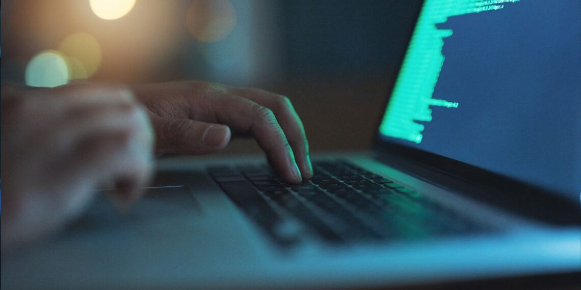 Internetowi oszuści nadal czekają na nasze roztargnienie