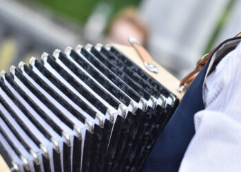 RYM SIĘ NIESIE PO POLU PO LESIE. „Kiedy jeszcze w wózku byłem” [POSŁUCHAJ] - Radio Kielce