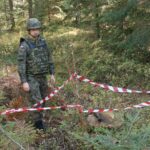 10.10.2022. Suchedniów. Niewybuch / Fot. Piotr Fitas