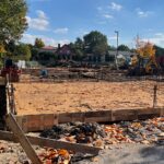 07.10.2022. Mniów. Prace rewitalizacyjne / Fot. Wiktor Taszłow - Radio Kielce