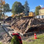 07.10.2022. Mniów. Prace rewitalizacyjne / Fot. Wiktor Taszłow - Radio Kielce