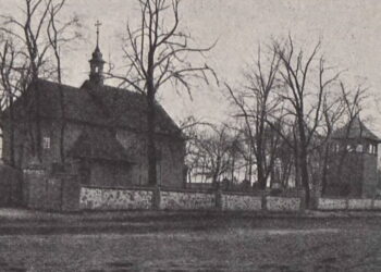 Lata 1911-1916. Dawny kościół we Wsoli przeniesiony później do Bodzechowa. / Fot. fotopolska.pl