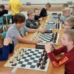 06.11.2022. Kielce. Turniej szachów szybkich dzieci do lat 11 z okazji Narodowego Święta Niepodległości / Fot. Maciej Makuła - Radio Kielce