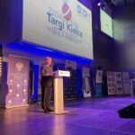 22.11.2022. Kielce. Konferencja „Zostań w Ojczyźnie. Bądź nowoczesnym przedsiębiorcą”. Na zdjęciu: Andrzej Pruś - przewodniczący sejmiku / Fot. Daniel Lenart - Radio Kielce