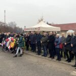 10.11.2022. Sandomierz. Patriotyczna instalacja stanęła na rondzie w prawobrzeżnej części miasta / Fot. Grażyna Szlęzak - Radio Kielce