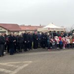 10.11.2022. Sandomierz. Patriotyczna instalacja stanęła na rondzie w prawobrzeżnej części miasta / Fot. Grażyna Szlęzak - Radio Kielce