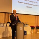30.11.2022. Kielce. Państwowa Inspekcja Pracy nagrodziła wzorowych przedsiębiorców z regionu. Na zdjęciu: Andrzej Derza - Okręgowy Inspektor Pracy w Kielcach / Fot. Michał Kita - Radio Kielce