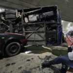 8.11.2022. Naprawa. Ćwiczenia straży pożarnej, pogotowia ratunkowego i policji w tunelu na trasie S7 / Fot. PAP - Grzegorz Momot