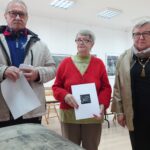 12.11.2022. Ciekoty. Szklany Dom. Warsztaty linorytu / Fot. Bartosz Bogucki - Radio Kielce