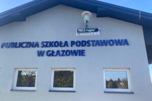 Publiczna Szkoła Podstawowa w Głazowie / Fot. Grażyna Szlęzak - Radio Kielce