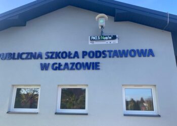 Publiczna Szkoła Podstawowa w Głazowie / Fot. Grażyna Szlęzak - Radio Kielce