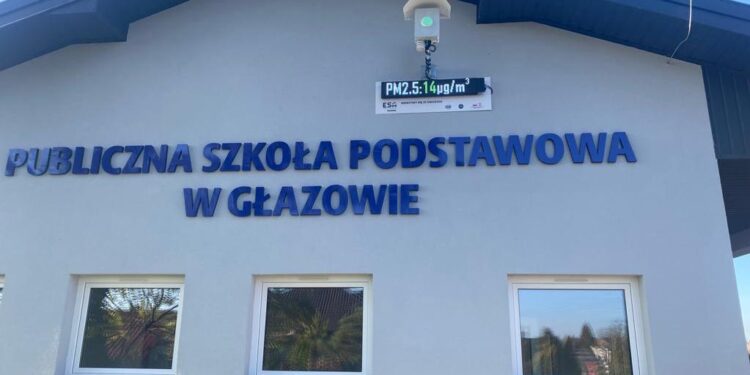 Publiczna Szkoła Podstawowa w Głazowie / Fot. Grażyna Szlęzak - Radio Kielce