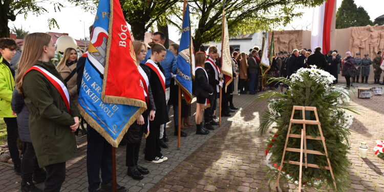 11.11.2022. Końskie. Obchody Święta Niepodległości / Fot. Magdalena Galas-Klusek - Radio Kielce