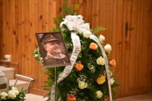 26.11.2022. Busko-Zdrój. Pogrzeb Andrzeja Materka / Fot. Jarosław Kruk
