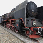 Car, cesarz, król i papież na peronie w Bzinie - Radio Kielce Pociągi retro pojadą najpiękniejszymi trasami