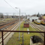 Car, cesarz, król i papież na peronie w Bzinie - Radio Kielce 17.11.2022. Skarżysko-Kamienna. Stacja kolejowa / Fot. Wiktor Taszłow – Radio Kielce