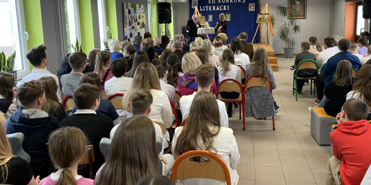 22.11.2022. Suchedniów, Konkurs literacki im. Ireny Zielińskiej. / Fot. Anna Głąb - Radio Kielce