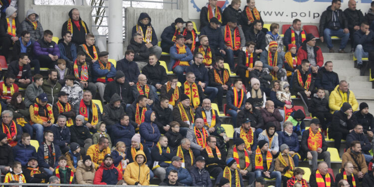 12.11.2022. Kielce. Mecz 17. kolejki PKO BP Ekstraklasy Korona Kielce - Widzew Łódź. / Fot. Jarosław Kubalski - Radio Kielce