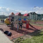 02.11.2022. Kielce. Plac zabaw i mini siłownia przy SP nr 25 / Fot. Jarosław Kubalski - Radio Kielce