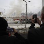 13.11.2022. Kielce. Dworzec PKP. Pożar wagonu / Fot. Jarosław Kubalski - Radio Kielce