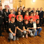 08.11.2022. Wiślica. Uroczyste przekazanie promes dla młodzieżowych drużyn pożarniczych. / Fot. Marta Gajda-Kruk - Radio Kielce