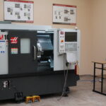 09.11.2022. Pińczów. Na terenie warsztatów szkolnych Zespołu Szkół Zawodowych im St. Staszica w Pińczowie uroczyście otwarto pierwsze w województwie Centrum Edukacji Technicznej. / Fot. Marta Gajda-Kruk - Radio Kielce