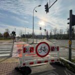 09.11.2022. Kielce. Aleja Tysiąclecia Państwa Polskiego. Budowa Inteligentnego Systemu Transportowego / Fot. Wiktor Taszłow – Radio Kielce