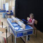 14.11.2022. Działoszyce. Interaktywne eksponaty z Centrum Nauki „Kopernik” w Warszawie w Szkole Podstawowej w Działoszycach / Fot. Marta Gajda-Kruk - Radio Kielce