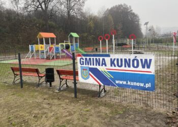 05.11.2022. Kunów, Otwarcie kompleksu sportowo-rekreacyjnego / Fot. Anna Głąb - Radio Kielce