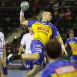 26.11.2022. Kielce. Mecz Łomża Industria Kielce - Unia Tarnów / Fot. Wiktor Taszłow - Radio Kielce