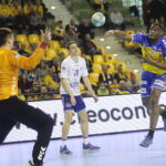 26.11.2022. Kielce. Mecz Łomża Industria Kielce - Unia Tarnów / Fot. Wiktor Taszłow - Radio Kielce