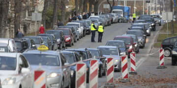 01.11.2022. Kielce. Wszystkich Świętych. Cmentarze / Fot. Wiktor Taszłow - Radio Kielce