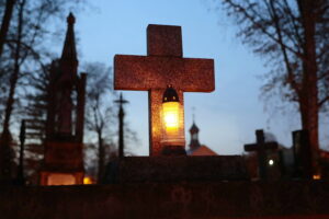 01.11.2022. Kielce. Cmentarz Stary / Fot. Wiktor Taszłow - Radio Kielce