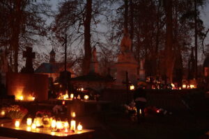 01.11.2022. Kielce. Cmentarz Stary / Fot. Wiktor Taszłow - Radio Kielce