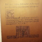 02.11.2022. Kielce. Modlitwa w podziemnej krypcie bazyliki katedralnej. / Fot. Wiktor Taszłow - Radio Kielce