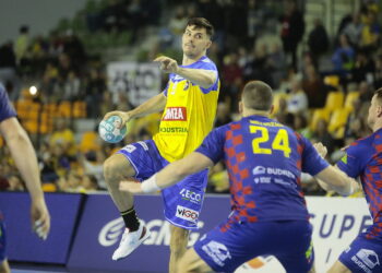 05.11.2022. Kielce. Mecz Łomża Industria Kielce - Chrobry Głogów / Fot. Wiktor Taszłow - Radio Kielce