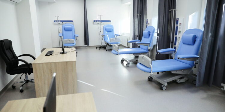 08.11.2022. Czerwona Góra. Otwarcie dwóch oddziałów w Szpitalu / Fot. Wiktor Taszłow – Radio Kielce