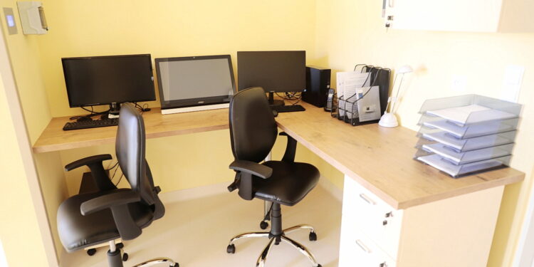 08.11.2022. Czerwona Góra. Otwarcie dwóch oddziałów w Szpitalu / Fot. Wiktor Taszłow – Radio Kielce