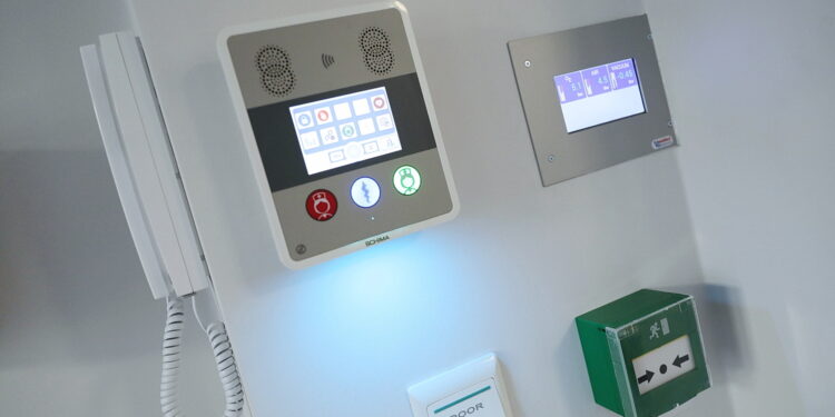 08.11.2022. Czerwona Góra. Otwarcie dwóch oddziałów w Szpitalu / Fot. Wiktor Taszłow – Radio Kielce