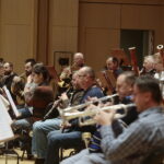 09.11.2022. Kielce. Filharmonia Świętokrzyska. Próba przed koncertem Krzesimira Dębskiego / Fot. Wiktor Taszłow - Radio Kielce