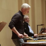 09.11.2022. Kielce. Filharmonia Świętokrzyska. Próba przed koncertem Krzesimira Dębskiego / Fot. Wiktor Taszłow - Radio Kielce