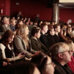 09.11.2022. Kielce. WDK. Premiera filmu „Żeby zdążyć opowiedzieć” / Fot. Wiktor Taszłow - Radio Kielce