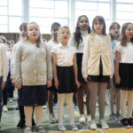 10.11.2022. Kielce. Akcja „Szkoła do hymnu” / Fot. Wiktor Taszłow - Radio Kielce