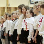 10.11.2022. Kielce. Akcja „Szkoła do hymnu” / Fot. Wiktor Taszłow - Radio Kielce