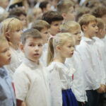 Ponad 100 tysięcy dzieci dostanie wyprawki szkolne