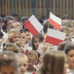 10.11.2022. Kielce. Akcja „Szkoła do hymnu” / Fot. Wiktor Taszłow - Radio Kielce