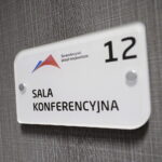 10.11.2022. Kielce. Budynek „Okrąglaka” urzędu wojewódzkiego w Kielcach zaprezentował się w nowej odsłonie / Fot. Wiktor Taszłow - Radio Kielce